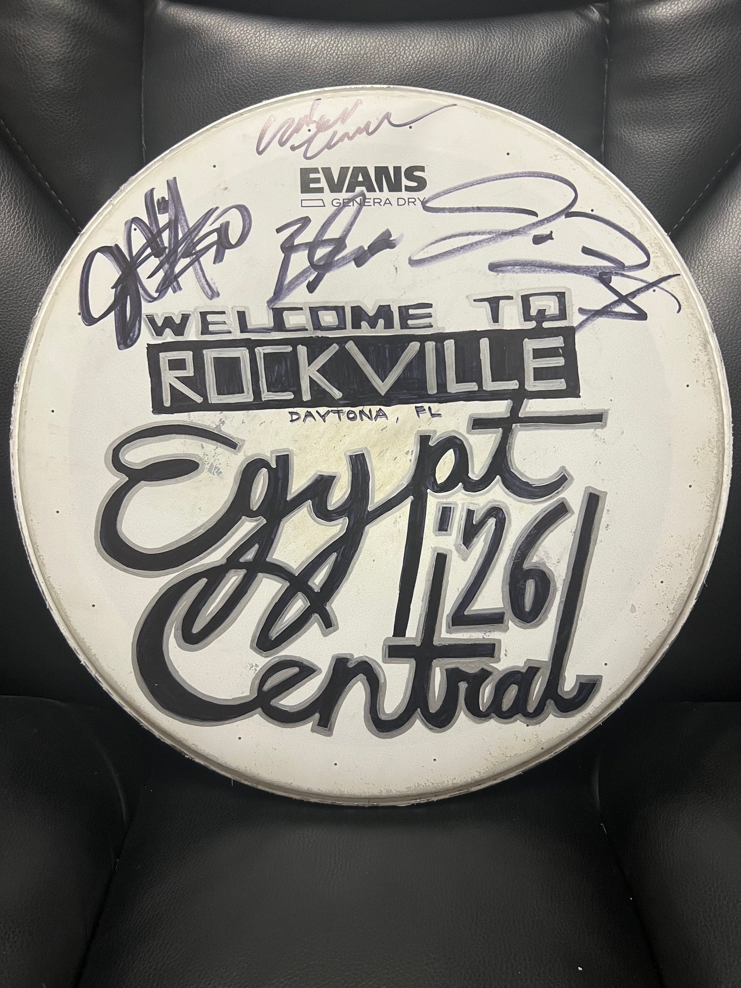 1-of-1 Welcome To Rockville 2026 Drumhead AUTOGRAPHED
